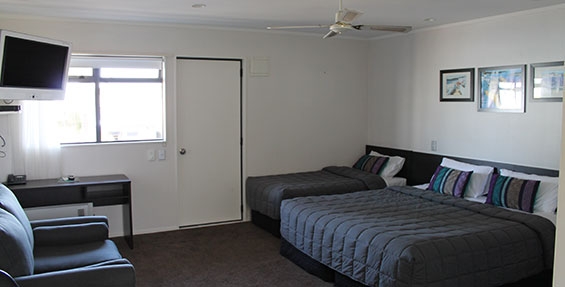 large studio unit can accommodate up to 4 guests